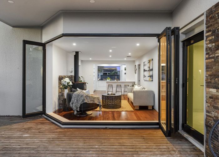  at 1/62 Rangatira Road, Beach Haven, Auckland