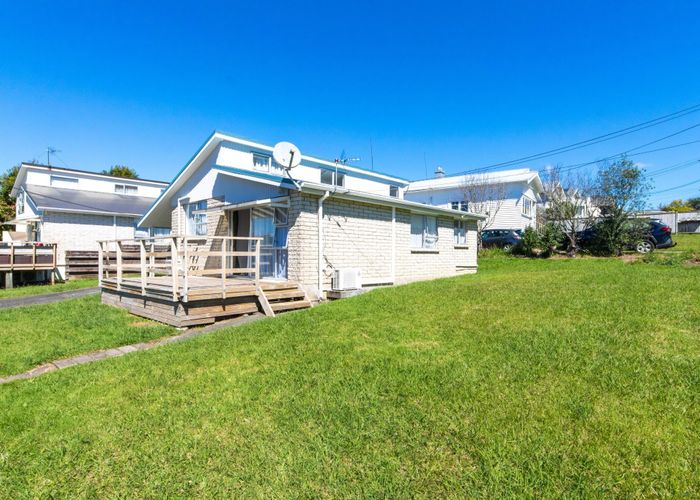  at 27A Brandon Road, Glen Eden, Auckland