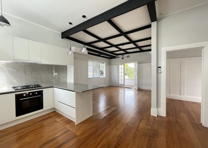  at 3 Hazel Avenue, Mount Roskill, Auckland