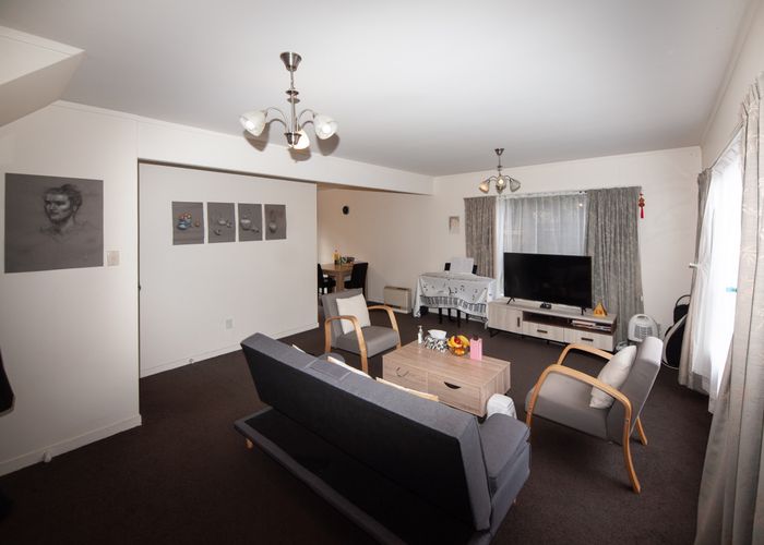  at 62 Churton Drive, Churton Park, Wellington