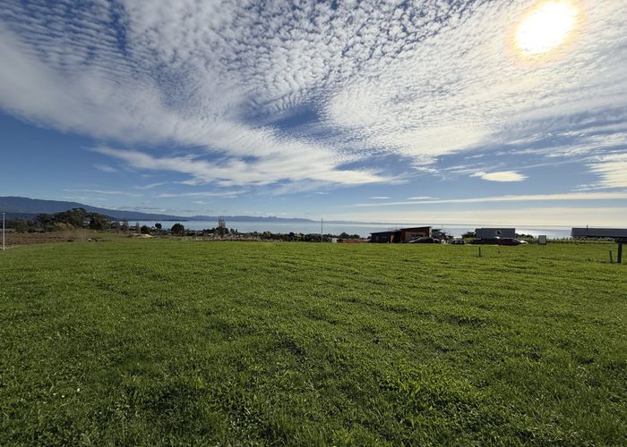  at 8 Autahi Lane, Golden Bay, Tasman, Nelson / Tasman