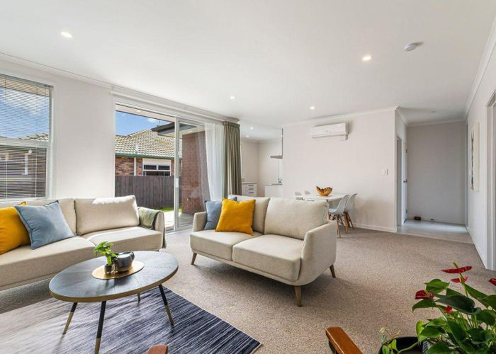  at 30B Elizabeth Street, Orewa, Orewa