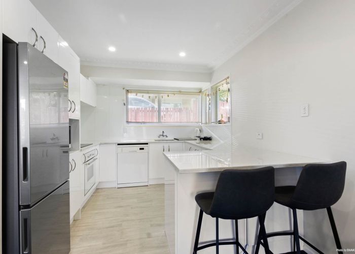  at 3/38 Littlejohn Street, Hillsborough, Auckland