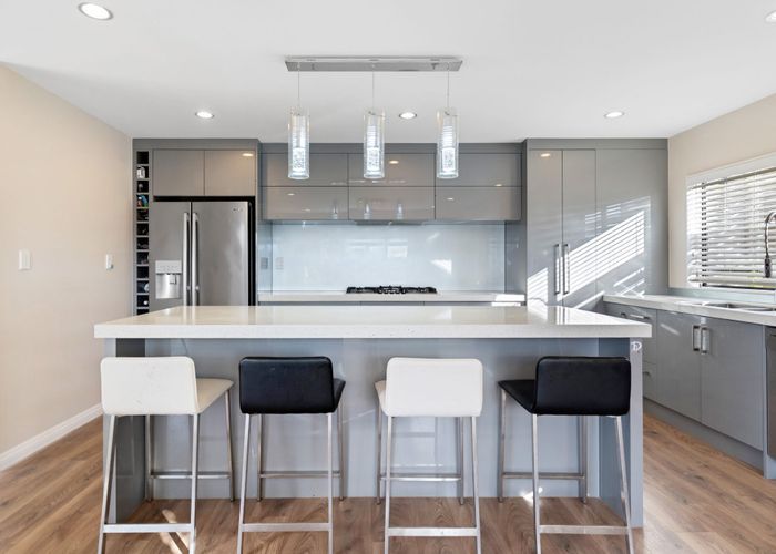  at 11 Matisse Drive, West Harbour, Waitakere City, Auckland