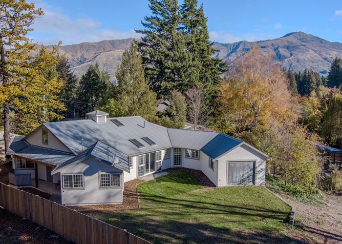  at 41 Eely Point Road, Wānaka