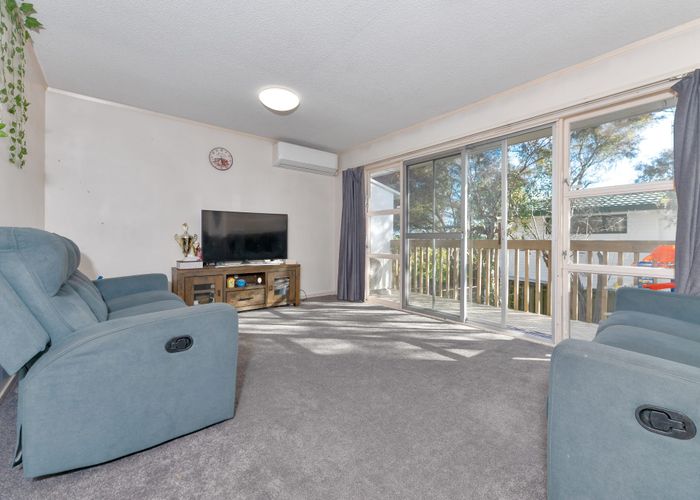  at 2/16A Penney Avenue, Mount Roskill, Auckland City, Auckland