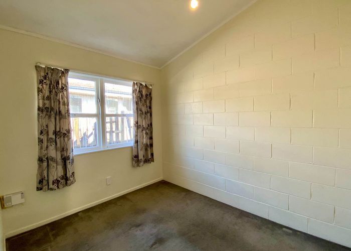  at 3/6 Almond Place, Mount Wellington, Auckland City, Auckland