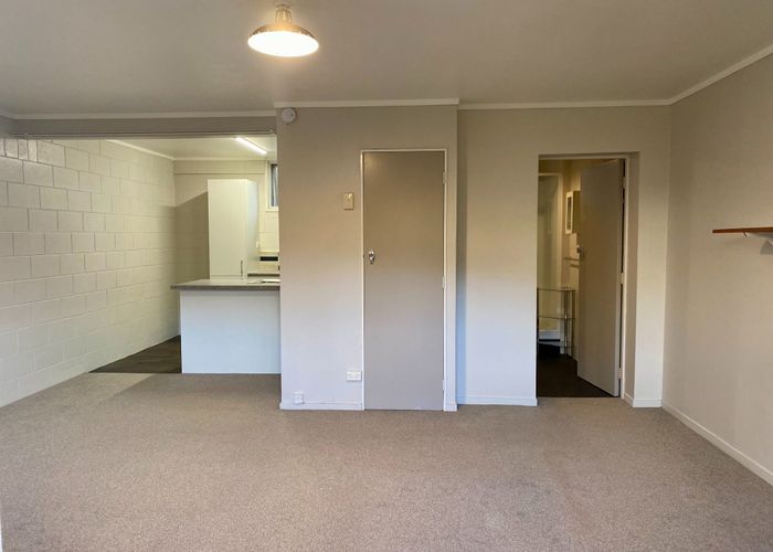  at 1/24 Grassways Avenue, Pakuranga, Manukau City, Auckland