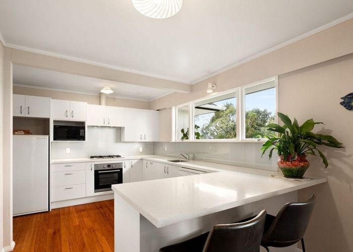  at 10 Ranfurly Road, Manurewa, Manukau City, Auckland