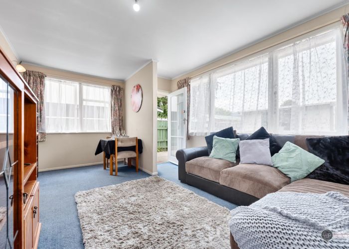  at 2/95 Clouston Park Road, Clouston Park, Upper Hutt