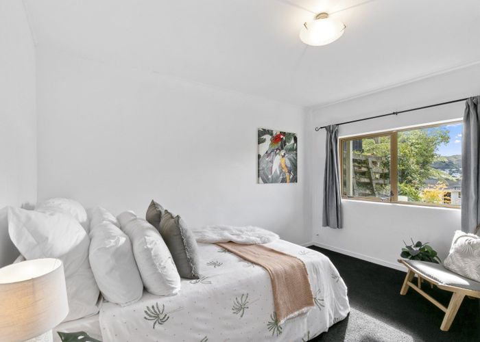  at 9 Ridd Crescent, Karori, Wellington, Wellington