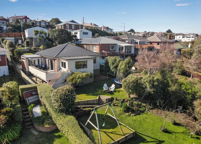 Free property data for 44 Tomahawk Road, Andersons Bay, Dunedin homes