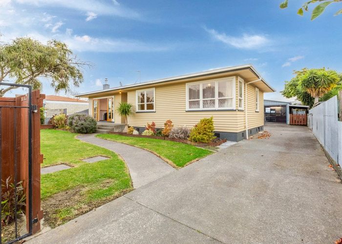  at 24 Merton Crescent, Pirimai, Napier