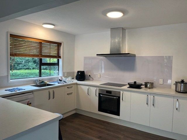  at 5 Broadfell Avenue, Avonhead, Christchurch City, Canterbury