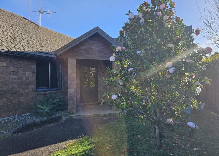  at 6 Westbury Mews, Huntington, Hamilton, Waikato