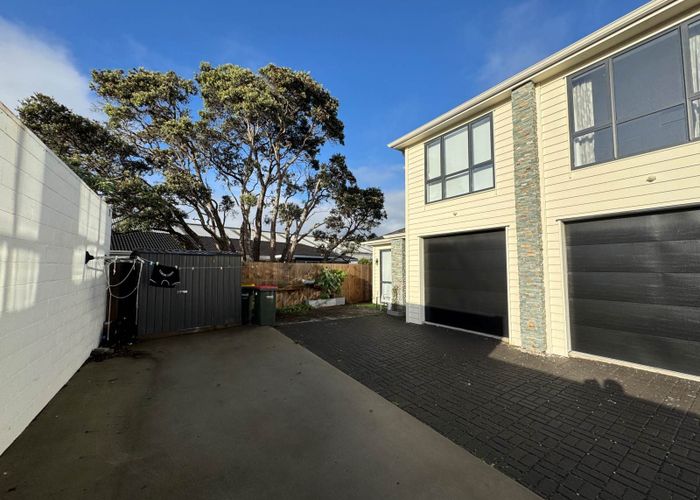  at 4D Carolyn Street, Manukau, Manukau City, Auckland