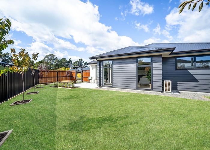  at 5 Nikau Lane, Timberlea, Upper Hutt