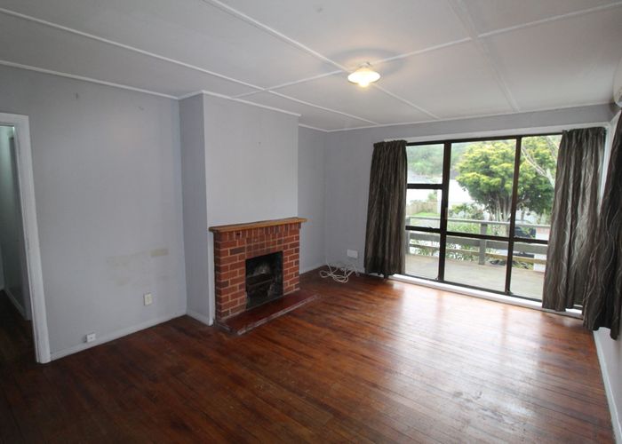  at 41 Fyvie Avenue, Mount Roskill, Auckland