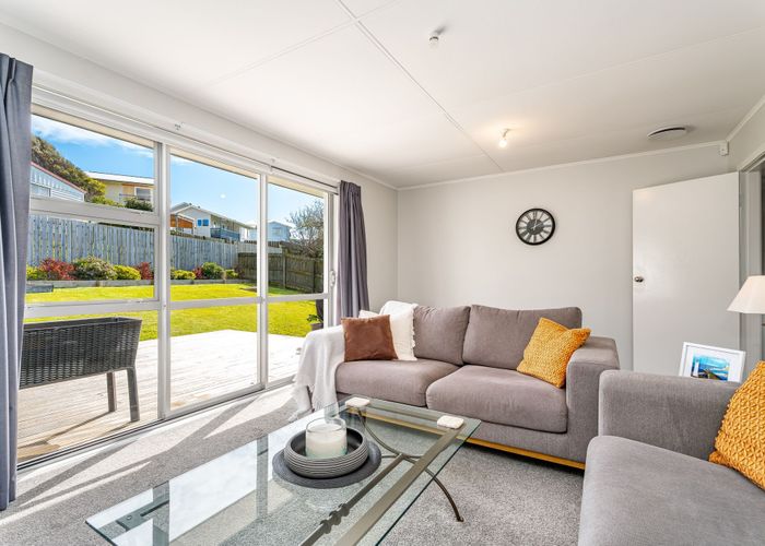  at 3 Stipulate Place, Ascot Park, Porirua, Wellington