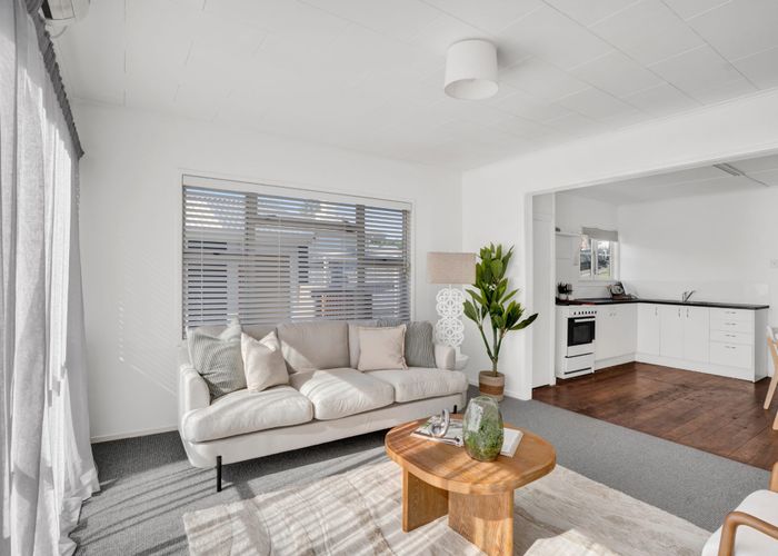  at 15 Alberta Road, Glen Avon, New Plymouth, Taranaki