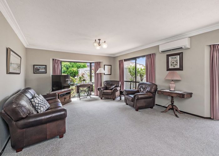  at 2/175 Colombo Street, Sydenham, Christchurch