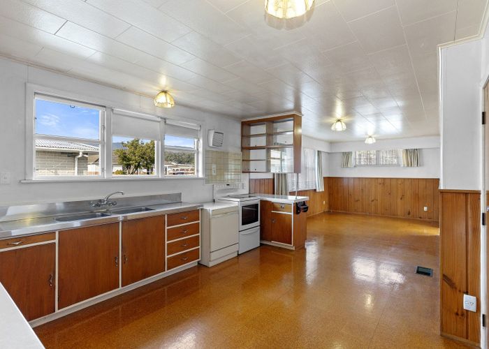  at 15 Joseph Grove, Elderslea, Upper Hutt, Wellington