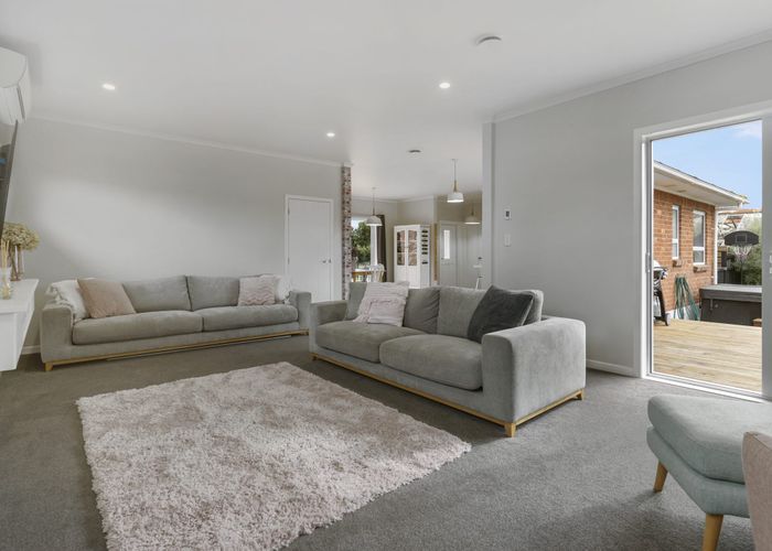 at 61 Frank Grey Place, Otahuhu, Auckland