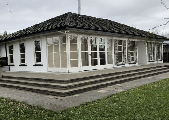  at 98 Kahu Road, Fendalton, Christchurch City, Canterbury