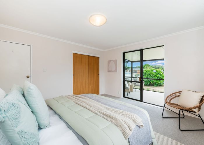  at 2/100 HILLCREST Road, RAUMATI BEACH, PARAPARAUMU