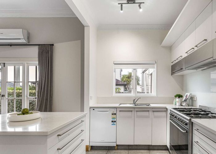  at 14 Ellerslie Park Road, Ellerslie, Auckland