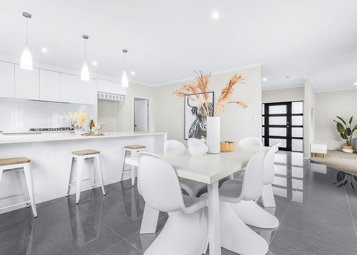  at 30 Chalgrove Road, Huntington, Hamilton