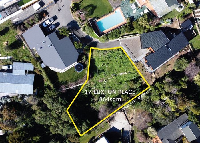  at 17 Luxton Place, Mount Pleasant, Christchurch