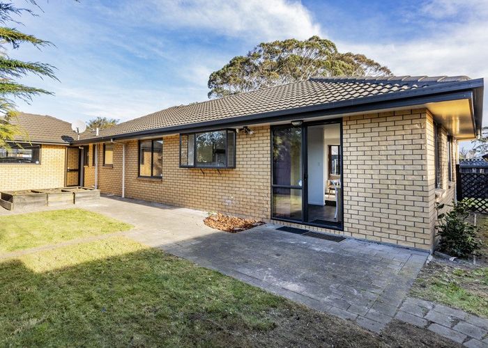  at 260F Breezes Road, Wainoni, Christchurch City, Canterbury