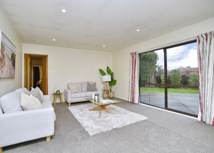  at 2/22 Marshall Street, Woolston, Christchurch