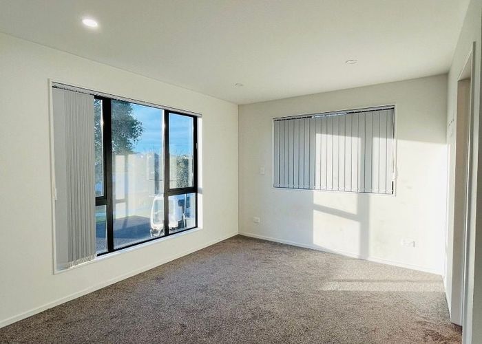  at 10A Benton Place, Manurewa, Manukau City, Auckland