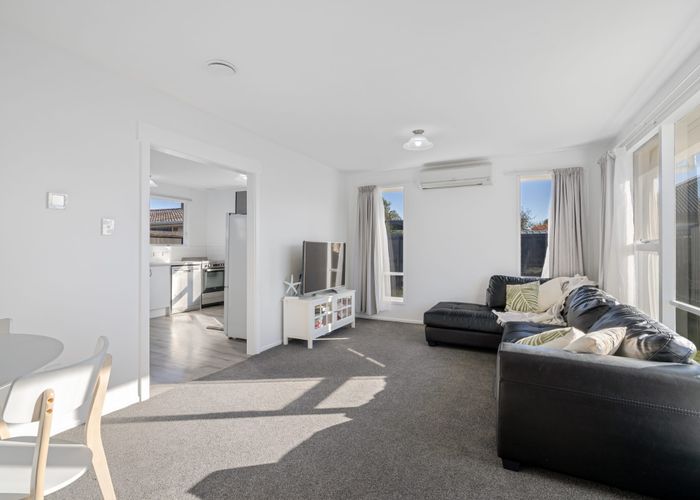  at 2/161 Beach Road, North New Brighton, Christchurch City, Canterbury