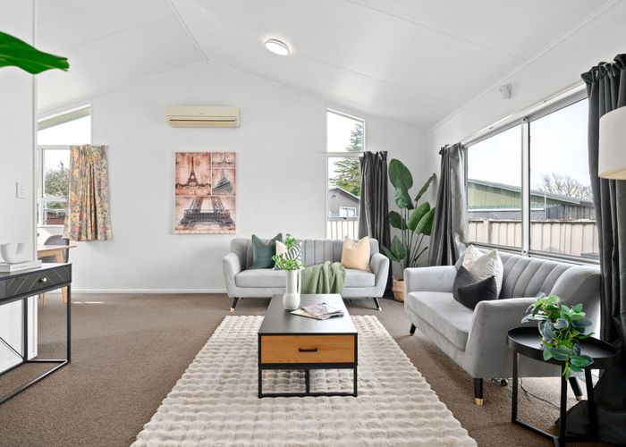  at 4 Elmwood Crescent, Pukete, Hamilton, Waikato