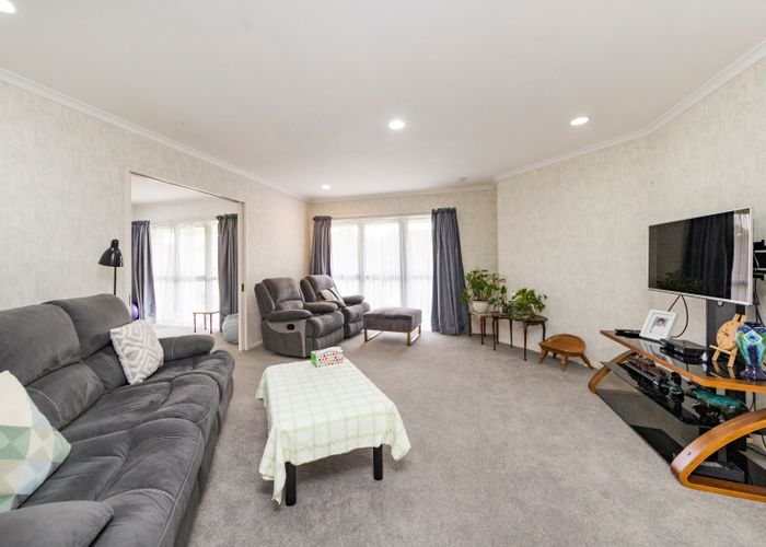  at 89 Pacific Drive, Fitzherbert, Palmerston North