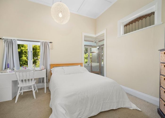 at 195 Hinemoa Street, Birkenhead, North Shore City, Auckland
