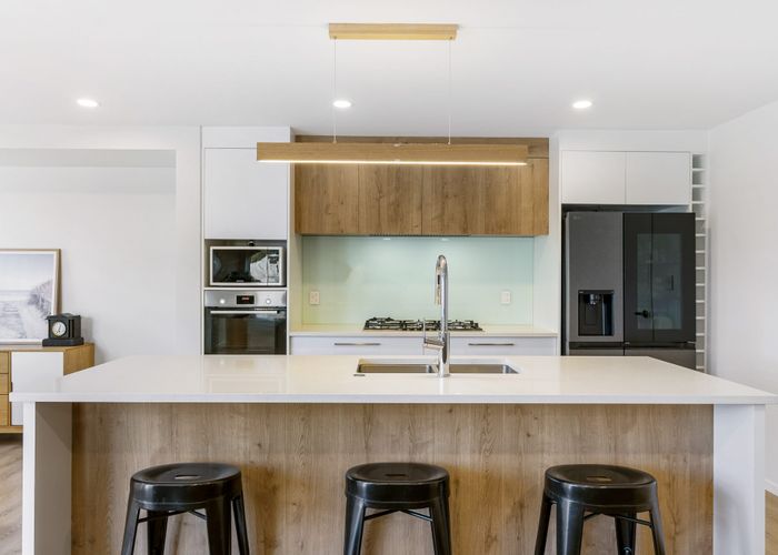  at 25B Capilano Place, Glenfield, North Shore City, Auckland