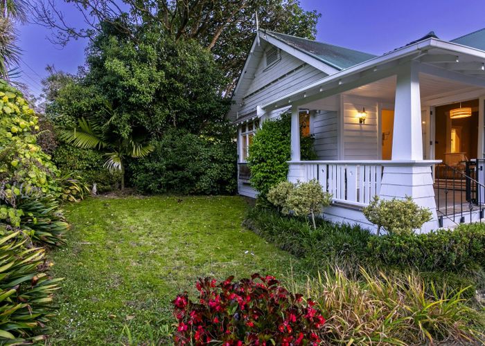  at 26 Valley Road, Mount Eden, Auckland