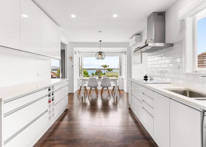  at 107 Sylvan Avenue, Northcote, North Shore City, Auckland