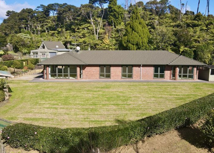  at 58 Arrowsmith Road, Waitakere, Waitakere City, Auckland