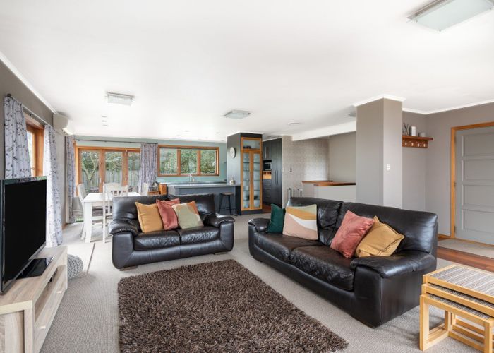  at 2/48 Ngamotu Road, Hilltop, Taupo