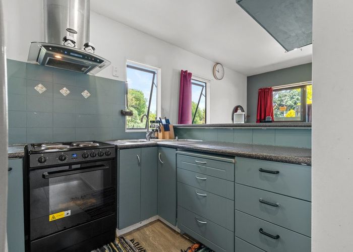  at 32B Sikkim Crescent, Clover Park, Manukau City, Auckland