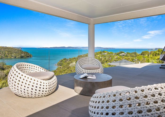  at 8 Kotare Place, Sandspit, Warkworth
