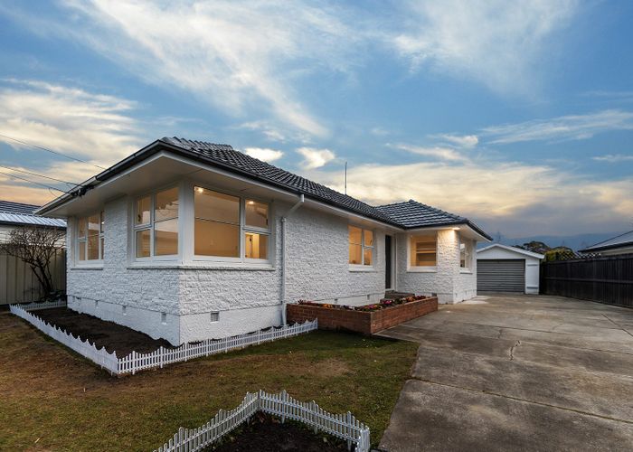  at 15 Greenhaven Drive, Burwood, Christchurch City, Canterbury
