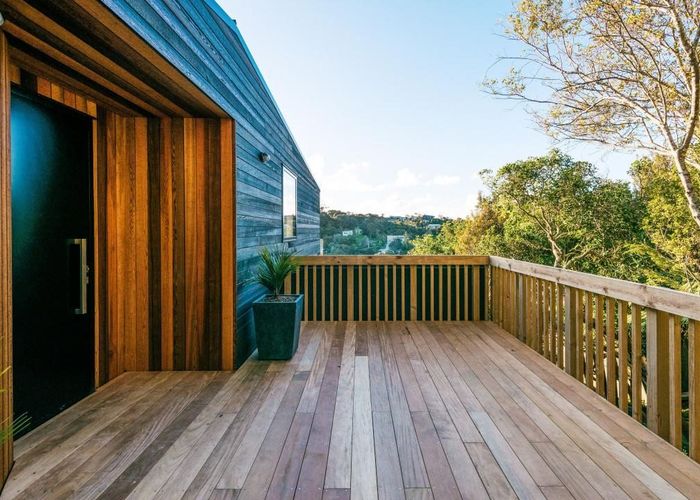  at 9 Pacific Parade, Surfdale, Waiheke Island, Auckland