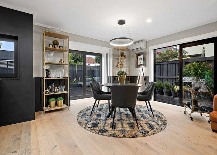  at 2/19 Kilmarnock Street, Riccarton, Christchurch City, Canterbury