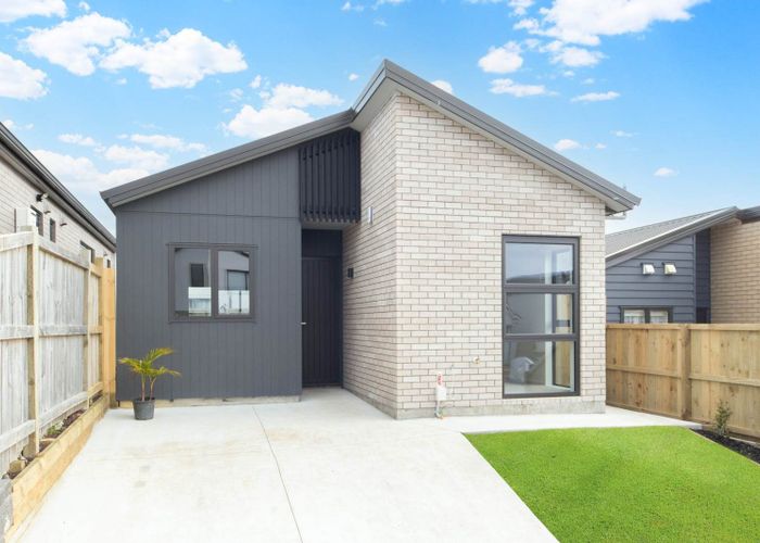  at 41 Puwha Street, Massey, Waitakere City, Auckland